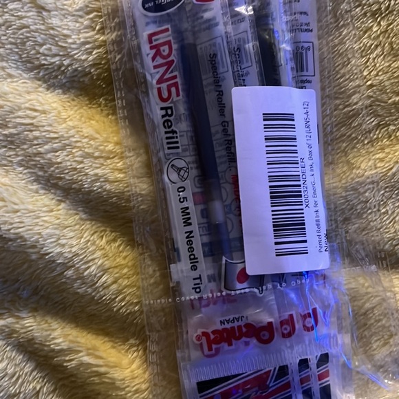 Pentel Refill Ink for EnerGel Liquid Gel Pen - Picture 2 of 3